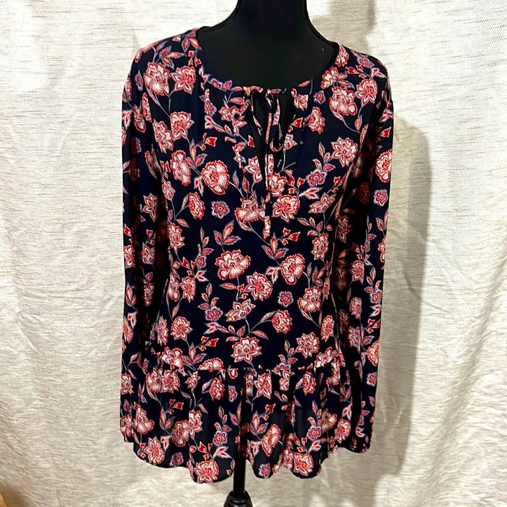 Loft long sleeve navy floral flowy top blouse